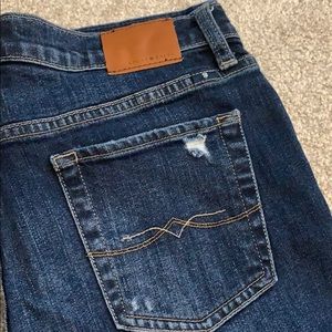 Lucky Brand boyfriend slim jeans